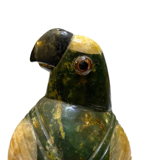 Figura de Loro en Alabastro